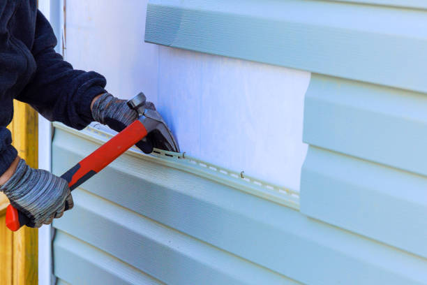 Reliable Siding Repair contractor in Bunnlevel, NC by Creative Siding